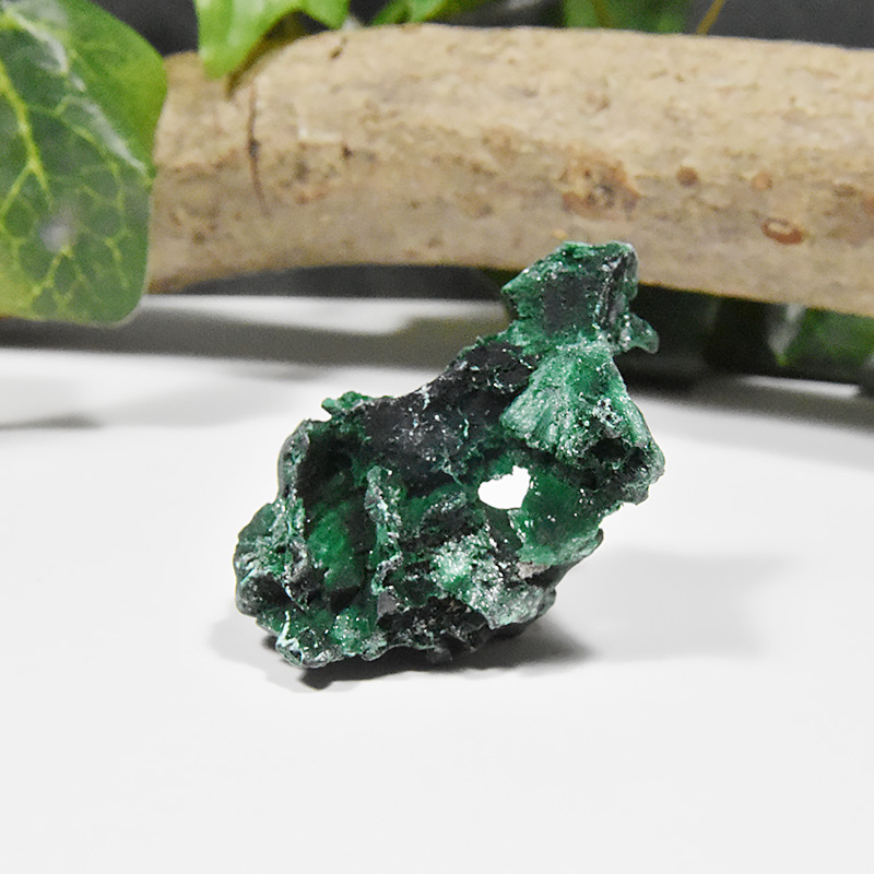 ☆高級一点物☆【原石】マラカイト(台付) No.1 天然石 パワーストーン 小