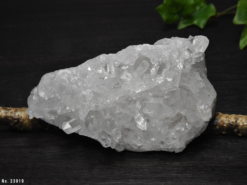 水晶クラスター トマスゴンサガ産 約230ｇ No.23919｜原石 | 天然石 