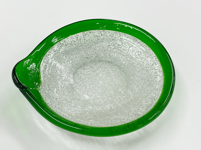 琉球ガラス（浄化皿）緑