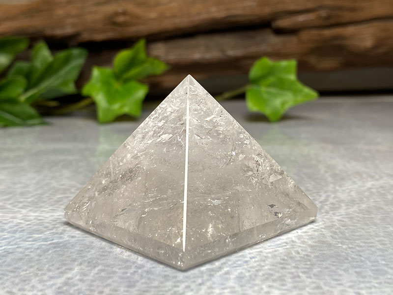 レムリアンピラミッド 約70ｇ　No,25150