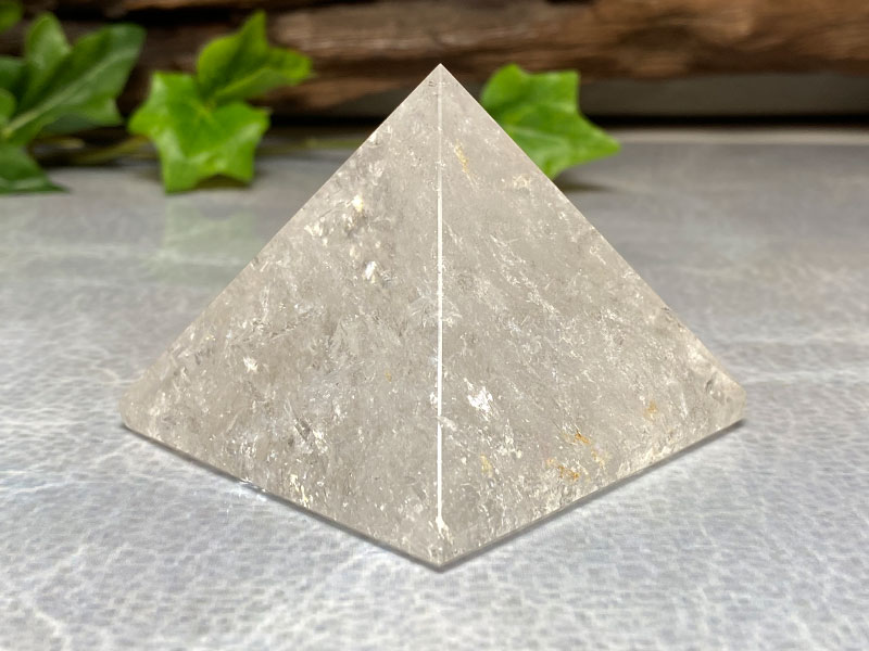 レムリアンピラミッド 約170ｇ　No,25156