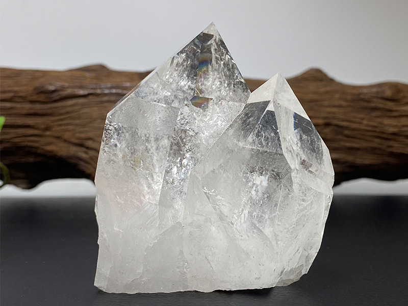トマスゴンサガ産の水晶クラスター 原石天然石 - 置物