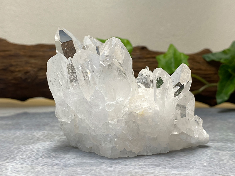 水晶クラスター　トマスゴンサガ産　約190ｇ　No.439