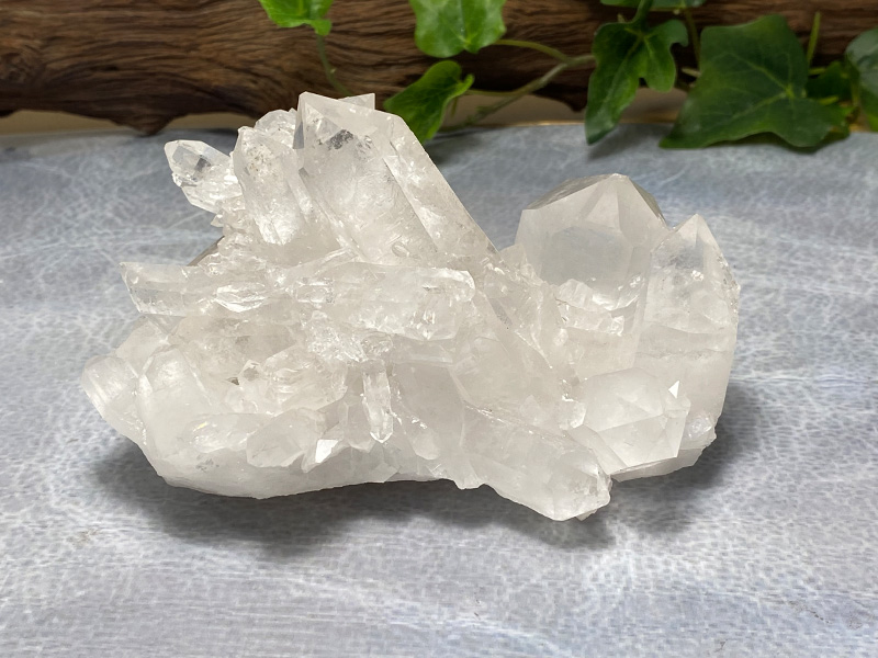 水晶クラスター・トマスゴンサガ産 | 天然石・パワーストーンの卸専門 