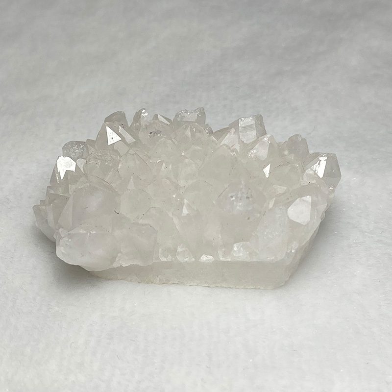 四川水晶クラスター　約50ｇ　No,1779