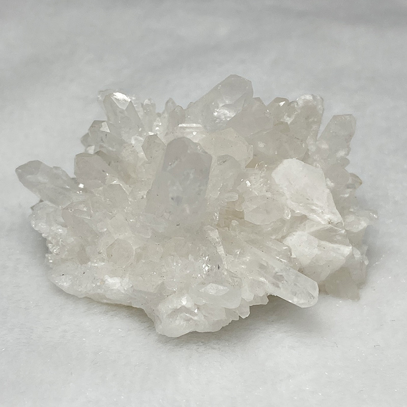 四川水晶クラスター　約60ｇ　No,1784