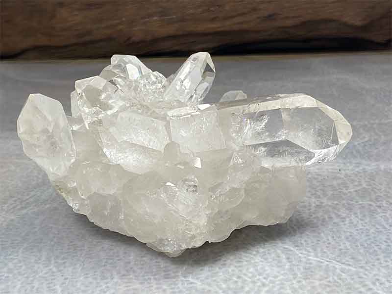 水晶クラスター　トマスゴンサガ産　約350ｇ　No.975