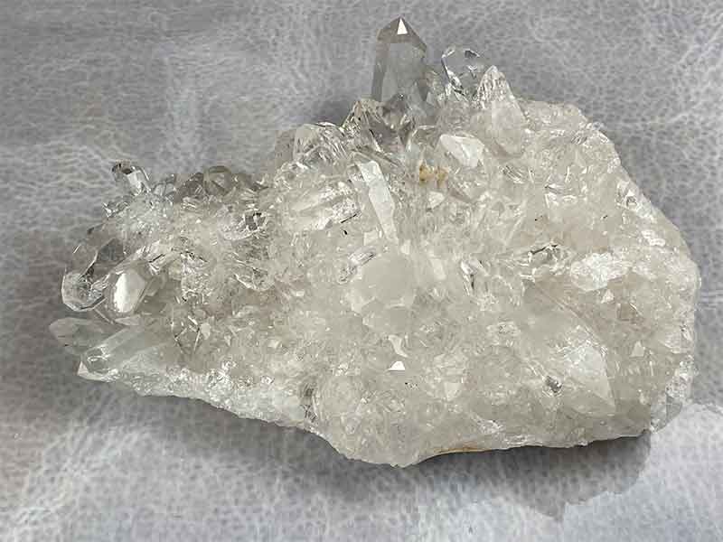 水晶クラスター　トマスゴンサガ産　約580ｇ　No.977