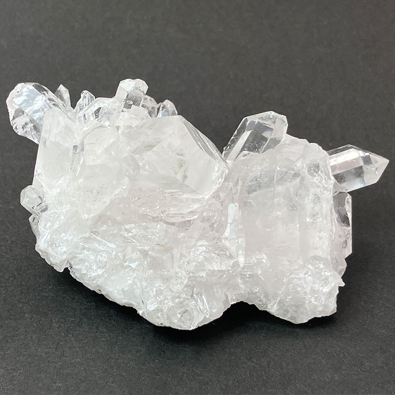 水晶クラスタ トマスゴンサガ　約60g　No,3709