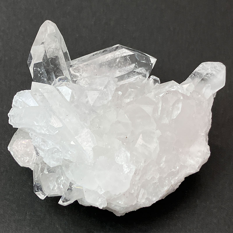 水晶クラスタ トマスゴンサガ　約60g　No,3714