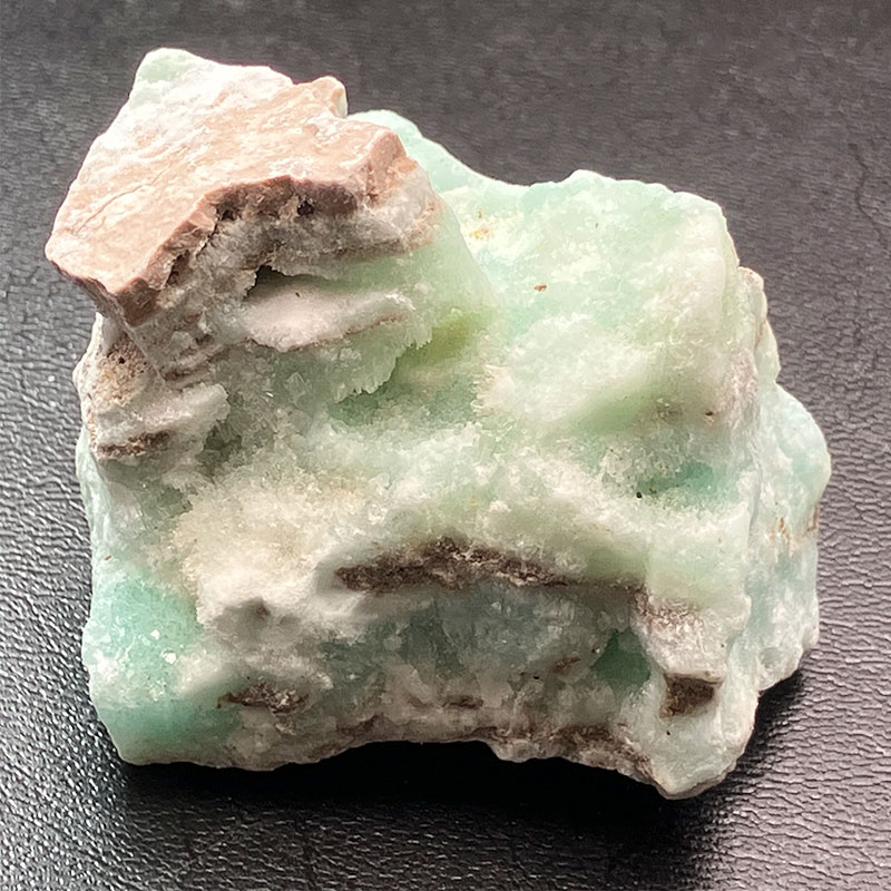 ラフストーン ヘミモルファイト 約150g　No,4044