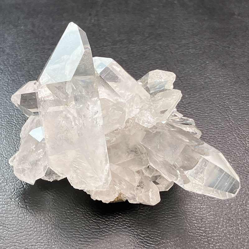 水晶クラスター トマスゴンサガ　約60g　No,4185