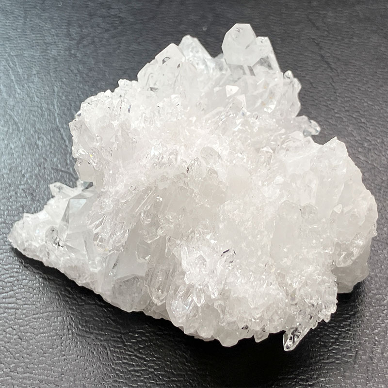 水晶クラスター トマスゴンサガ　約60g　No,4192