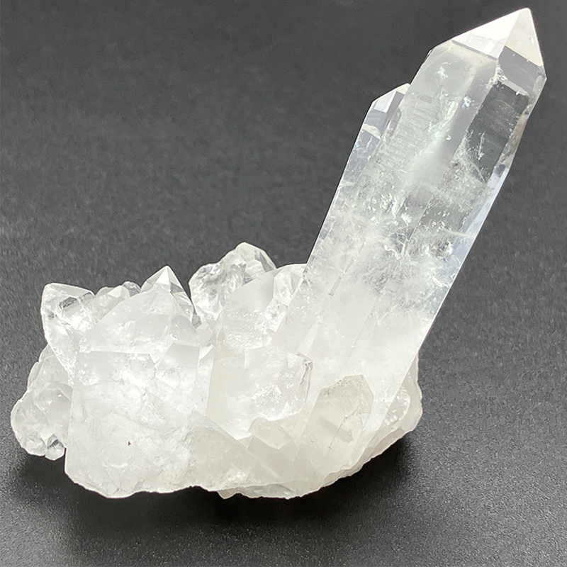水晶クラスタートマスゴンサガ 約60g No,2800