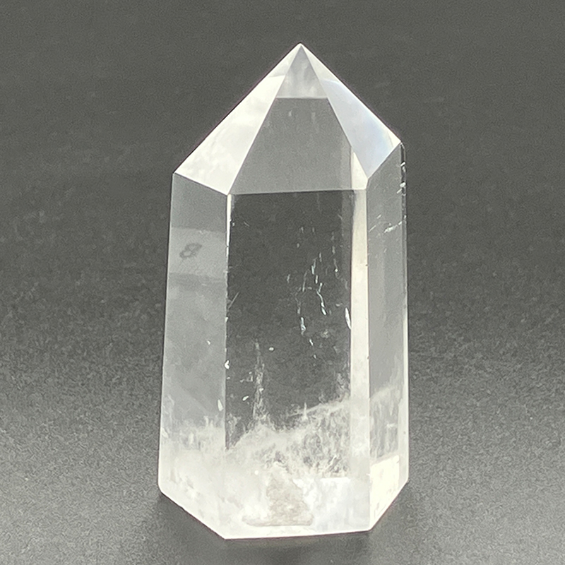 水晶ポイント　約50ｇ　No,2645