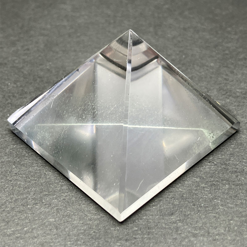 ヒマラヤ ピラミッド A　約50g　No,3250