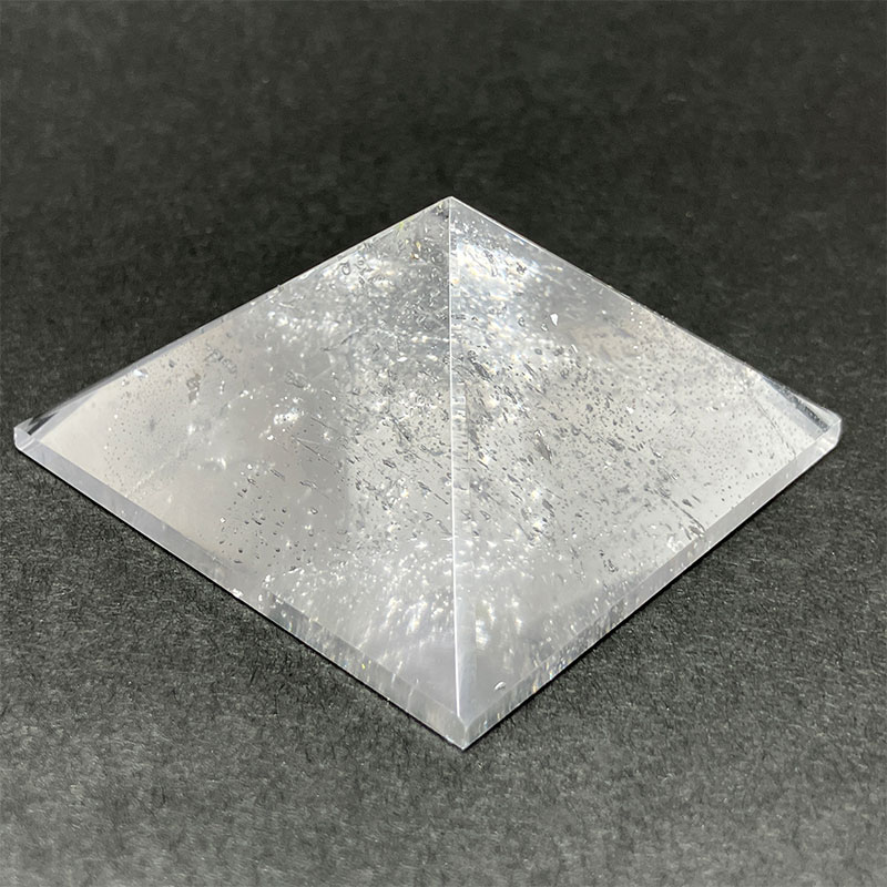 ヒマラヤ ピラミッド A　約70g　No,3254