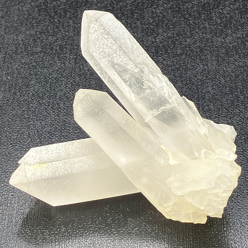 水晶クラスター マダガスカル　約100g　No,3480