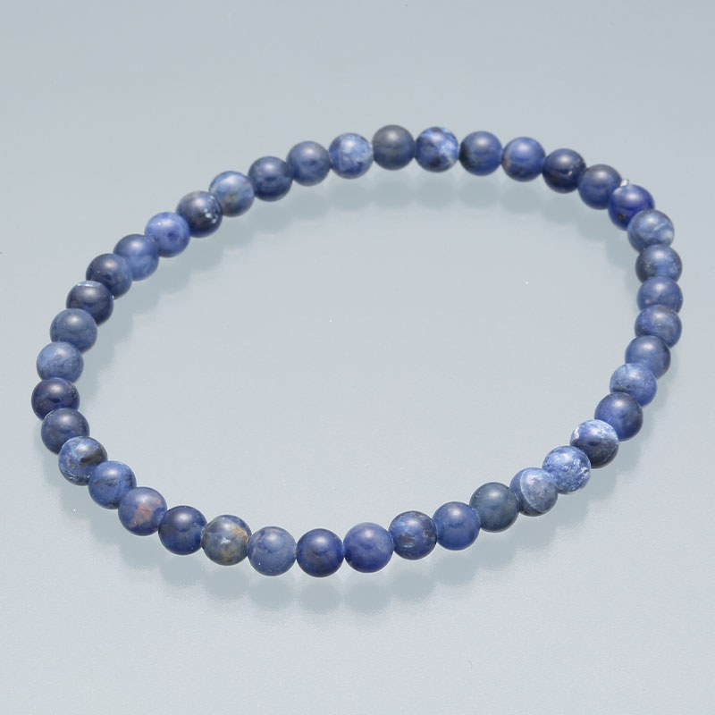 4mmブレスレット　ソーダライト