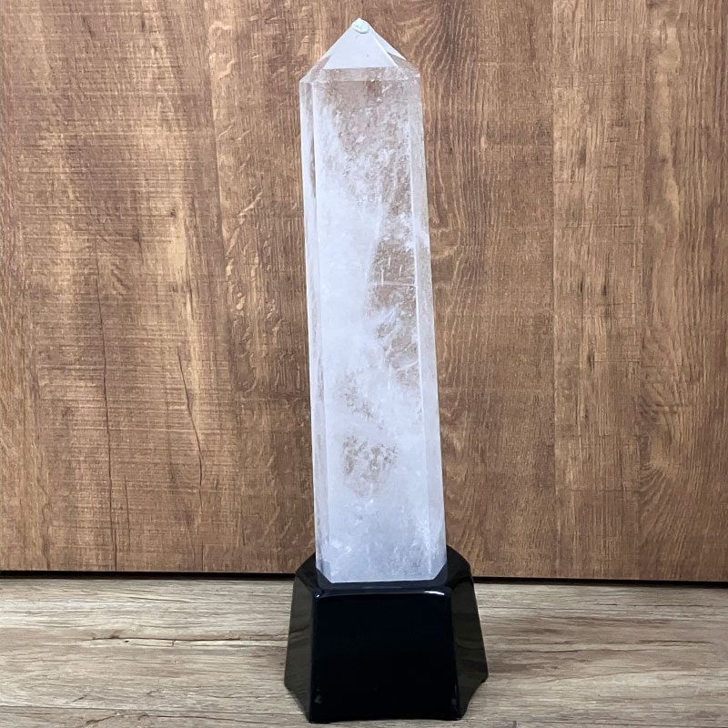 【8-13】水晶ポイント　国産台付 　約4760ｇ　No,4327