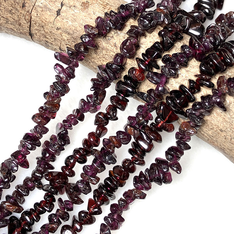 プチビーズ ガーネット  80～90cm