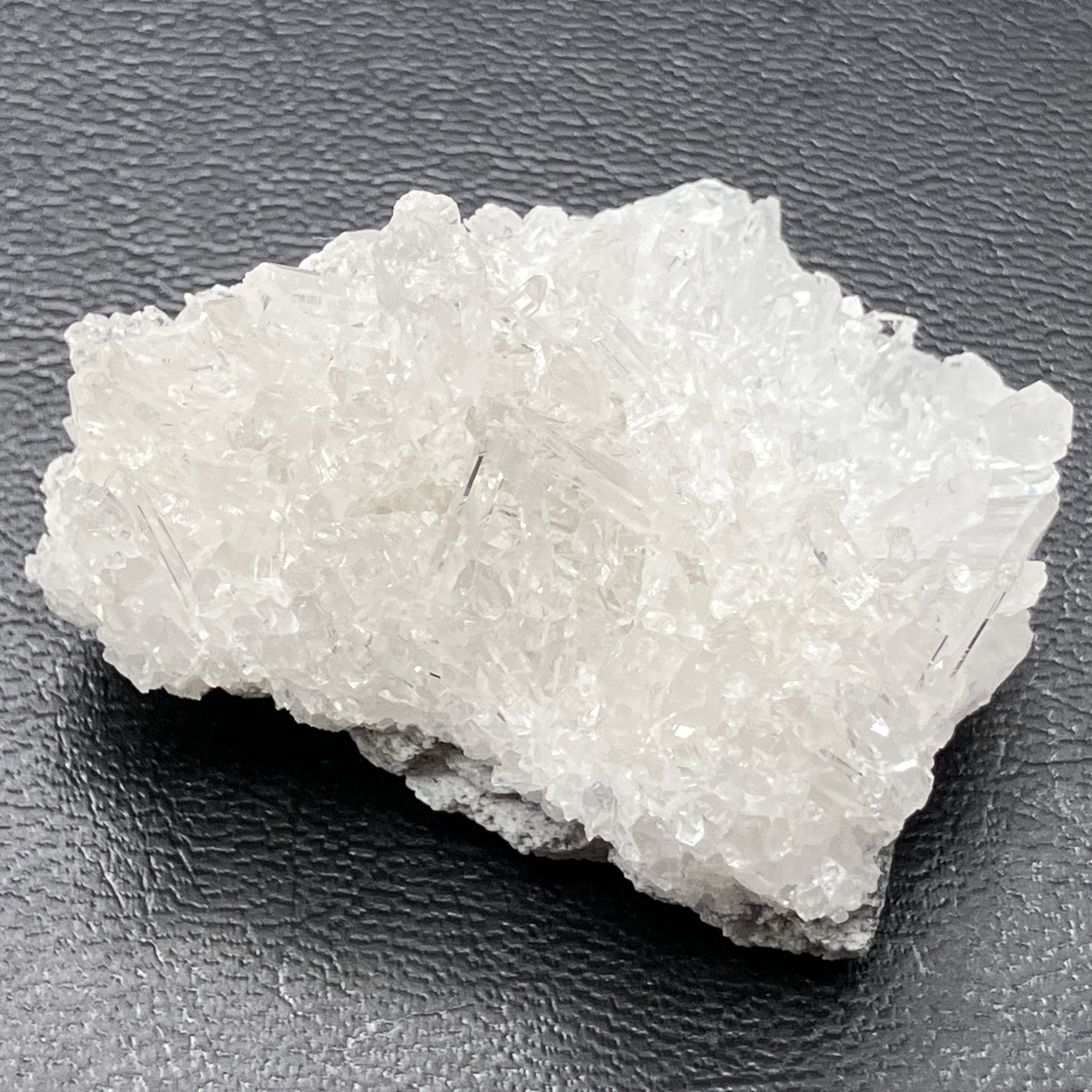 四川水晶クラスター   約40ｇ　No,4680