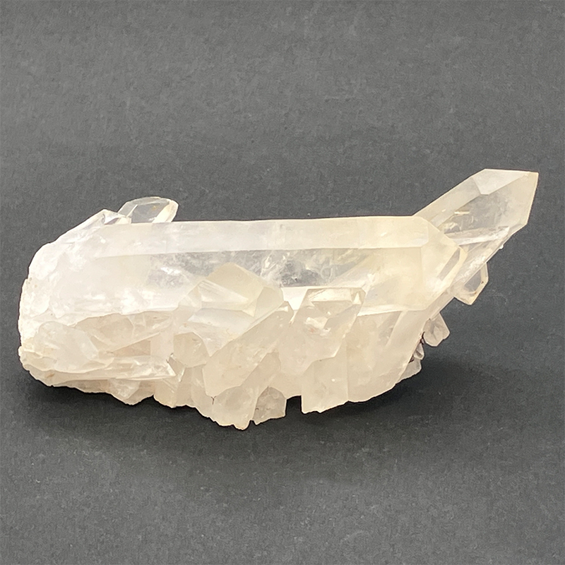 水晶クラスター マダガスカル　約150g　No,4918