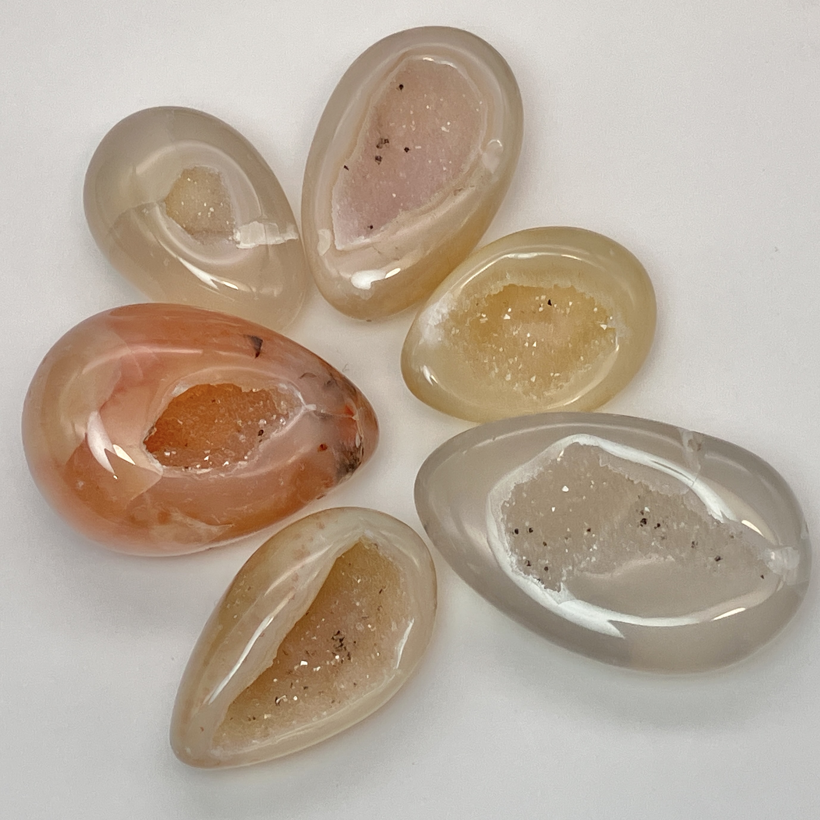 ホワイトメノウ エッグ（S）No,5041