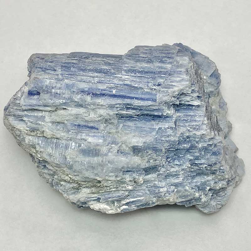ラフストーン カイヤナイト　約150g　No,5366