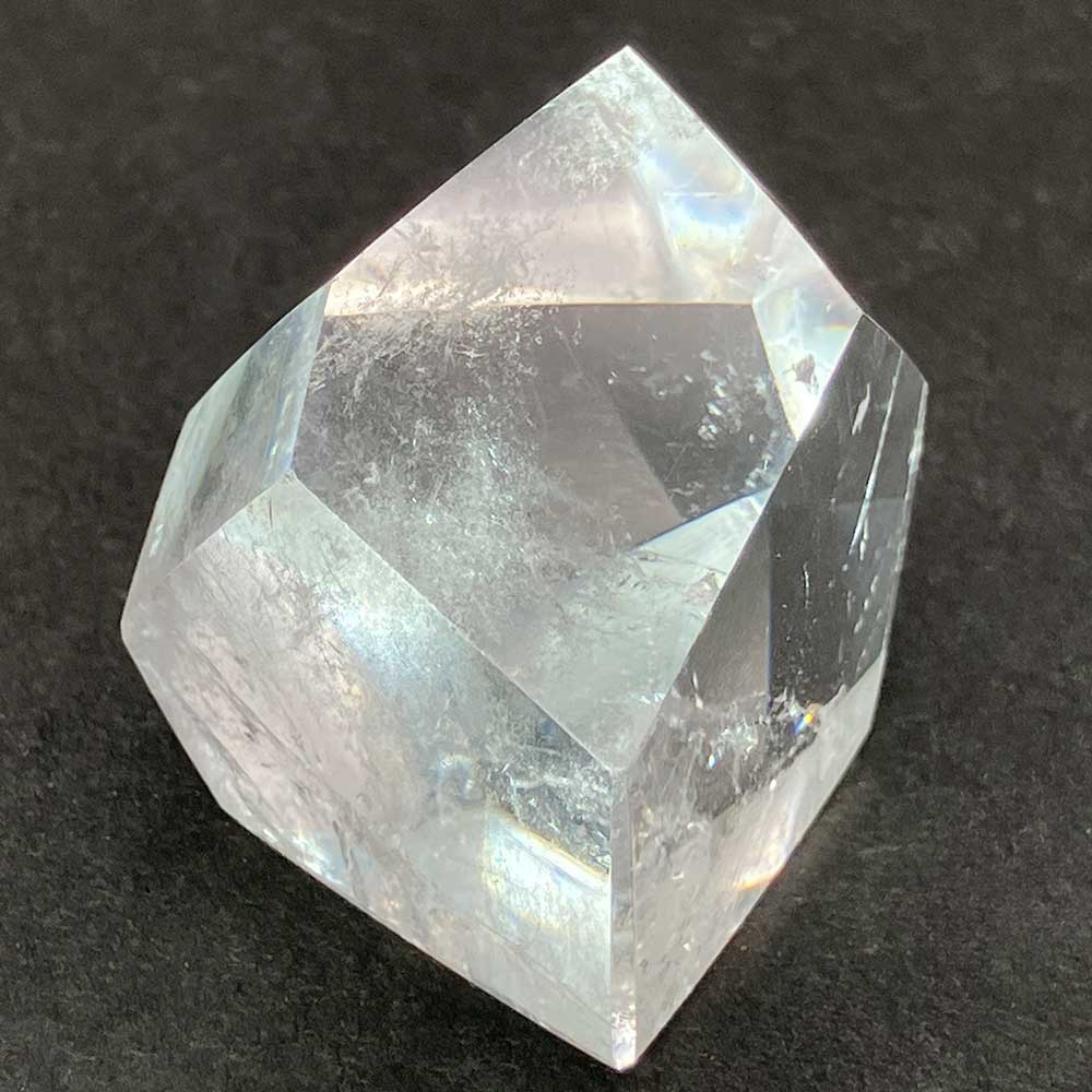 水晶フリーカット　約50g　No,5437
