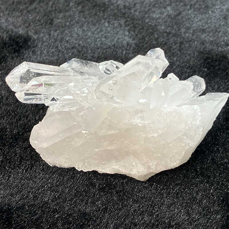 水晶クラスター トマスゴンサガ　約80g　No,5510