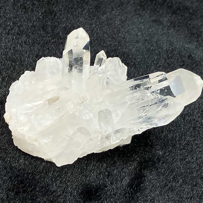 水晶クラスター トマスゴンサガ　約60g　No,5524