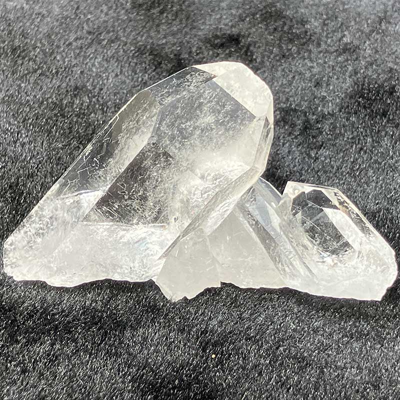 水晶クラスター トマスゴンサガ　約60g　No,5527