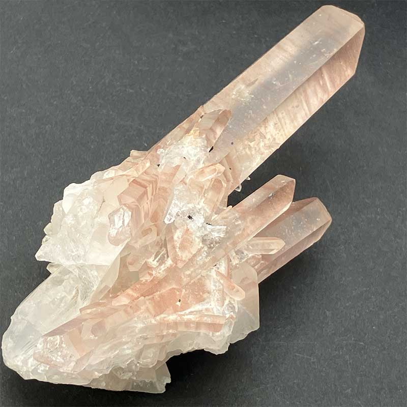水晶クラスター マダガスカル 　約200g　No,6030