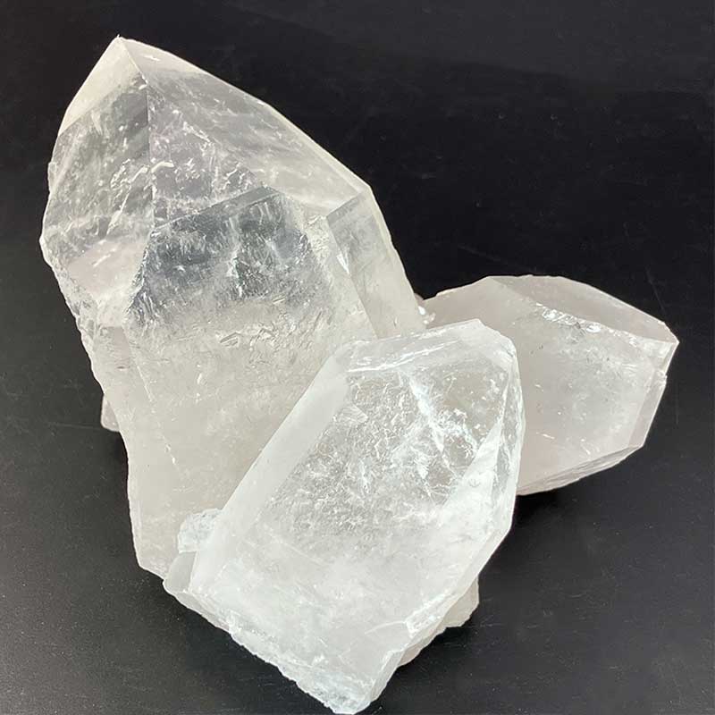 水晶クラスター 　約200g　No,6117