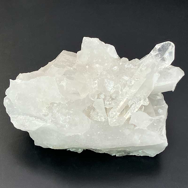 水晶クラスター 　約200g　No,6121
